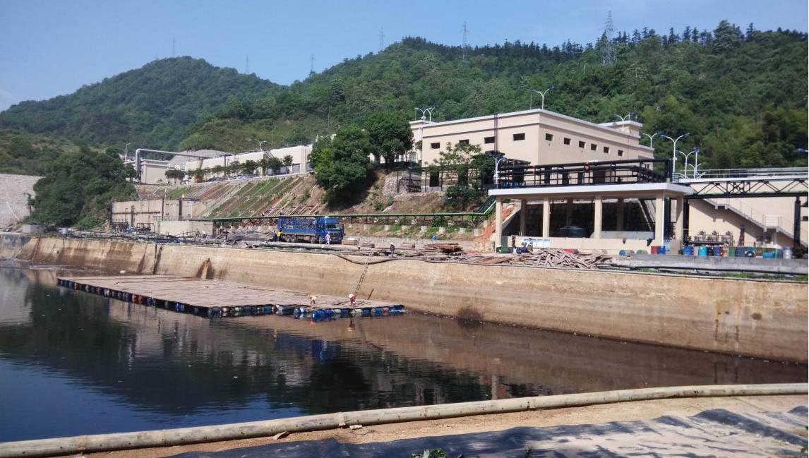 哪種規格的HDPE膜可滿足調節池防滲係統施工操作要點?